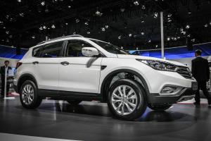 2015 Dongfeng AX7